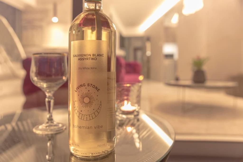 Luxury Apartment Near Acropolis-Living Stone Gold Афины Экстерьер фото