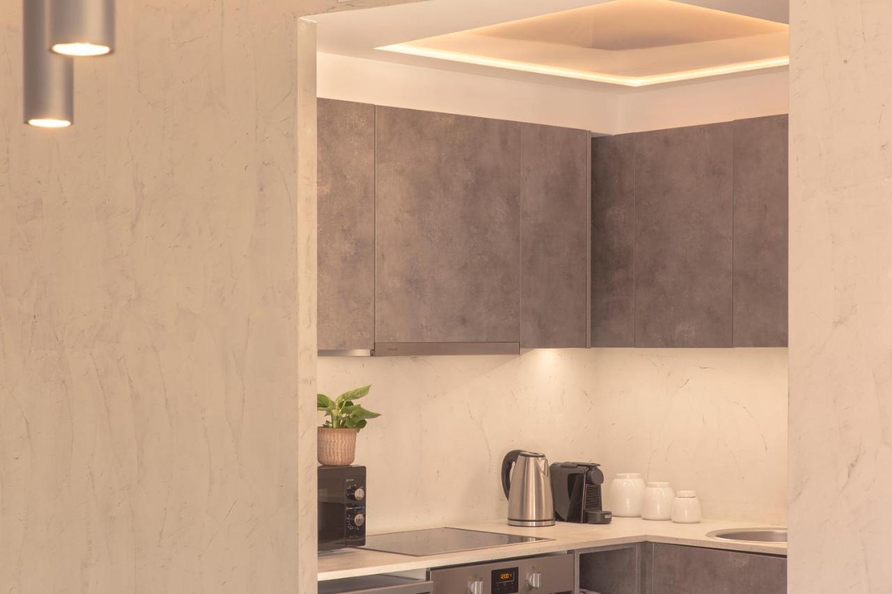 Luxury Apartment Near Acropolis-Living Stone Gold Афины Экстерьер фото